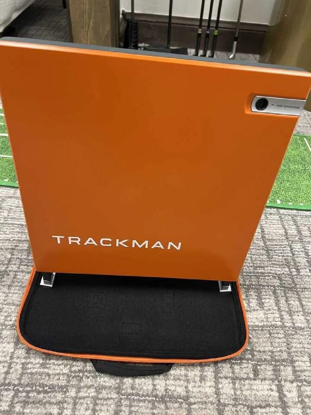 Фото Лидер продаж, монитор запуска Trackmans 4, симулятор гольфа, двойной радар, бесплатная доставка №1