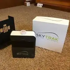 

SH: купите 2 и получите 1 Бесплатный ланч-монитор Skytrak, гольф-симулятор