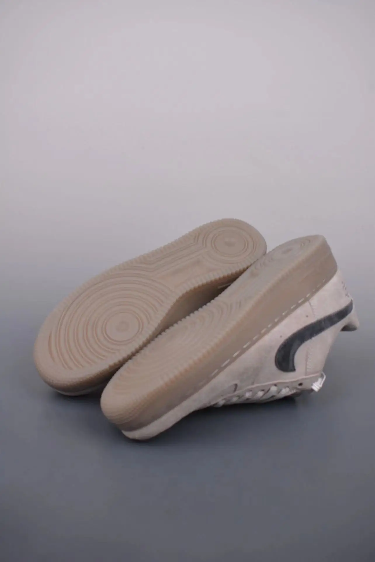 Низкие кроссовки Nike Air Force 1