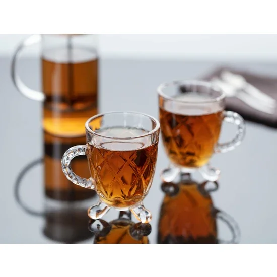 

Madame Coco Taylar Set of 4 Teacups Madame Coco Taylar Set of 4 Teacups