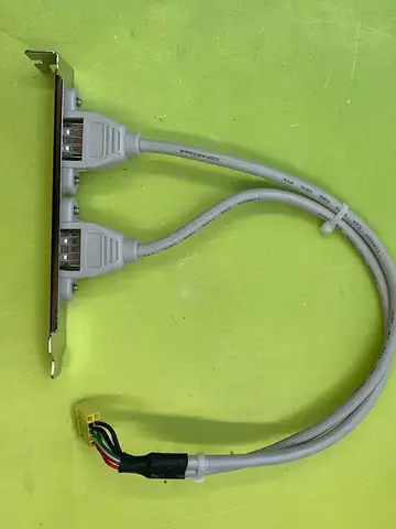Дополнительная планка USB для компьютера