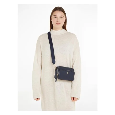 Tommy shop jeans crossbody