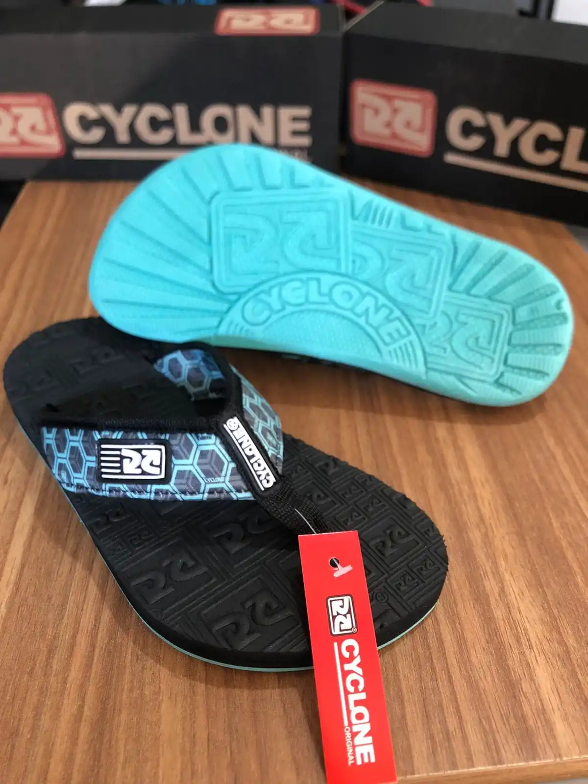 

Chinelo Sandália Cyclone Deck Diamond Kenner