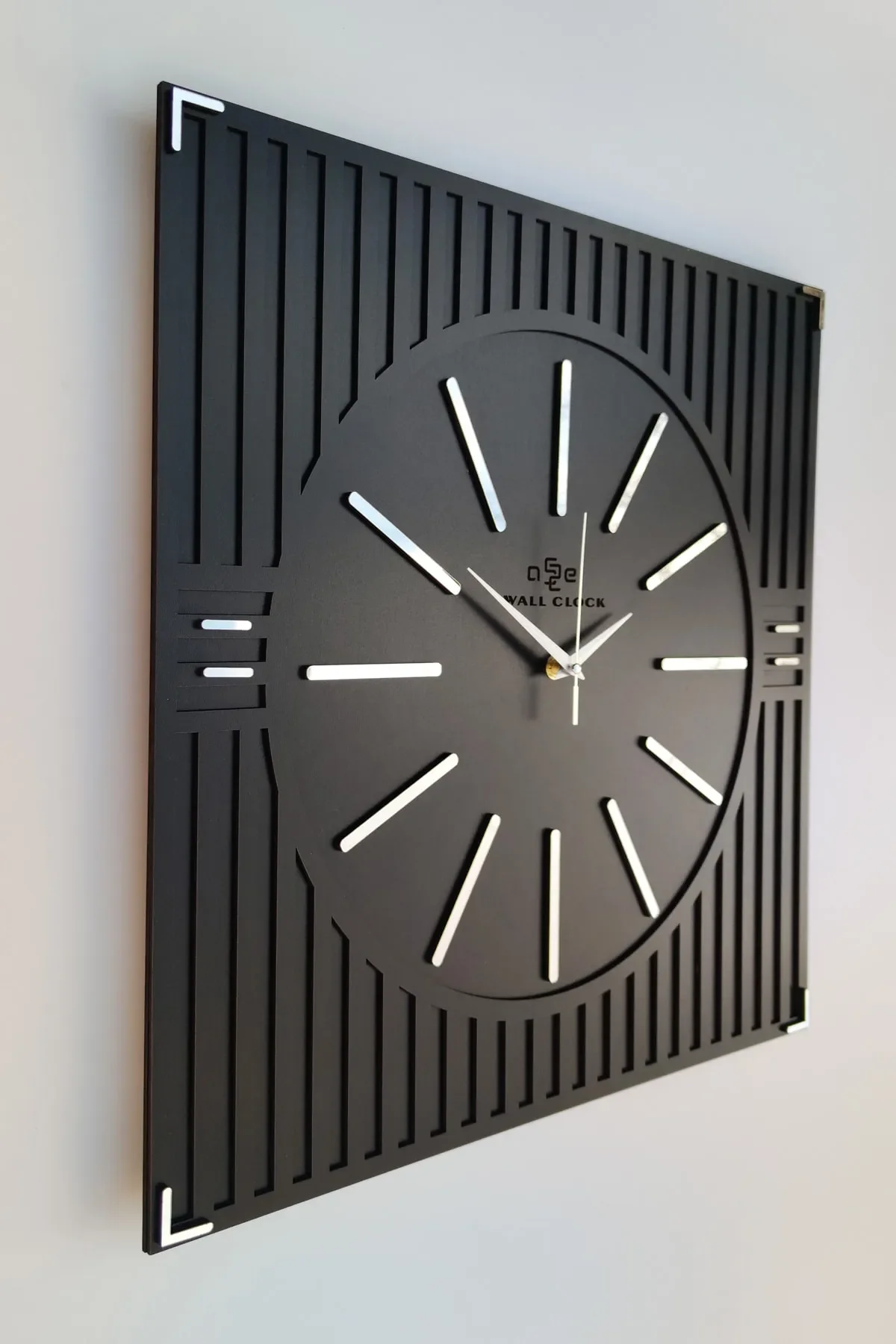 

Custom Design Lux Line Pattern Mirror Plex Decorative Black & Silver and Different Color Combination Square Wall Clock 50x50cm