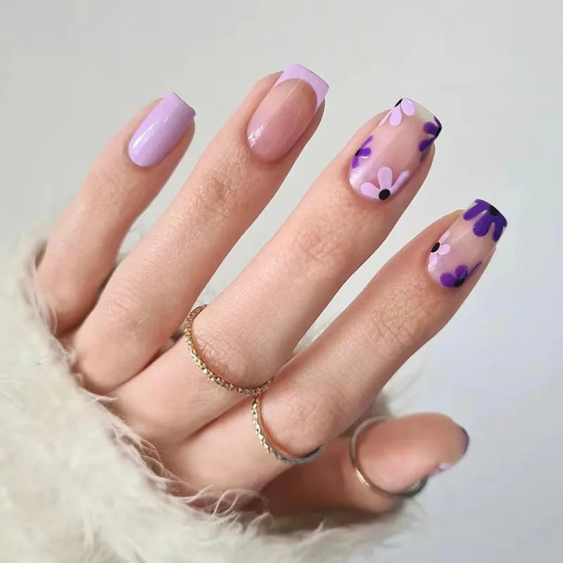 

New Design 24 Pcs Detachable Wearable Press on Nails Square French Style Decals Artificial False Nails Supplier Packing In Box
