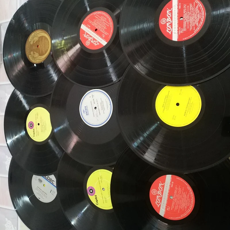 Genuine 33 RPM 12 inch 30cm Oldies Vinyl Records LP Disc Classic Music Can be hear in phonograph and used as interior decoration
