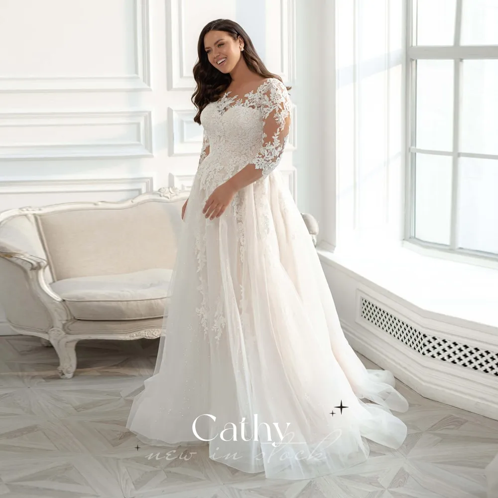 

Cathy Plus Size Glitter Tulle Wedding Dresses Lace Appliqué 3/4 Sleeve Bridal Dress Scoop Neck Plus Size Dress Vestidos De Noiva