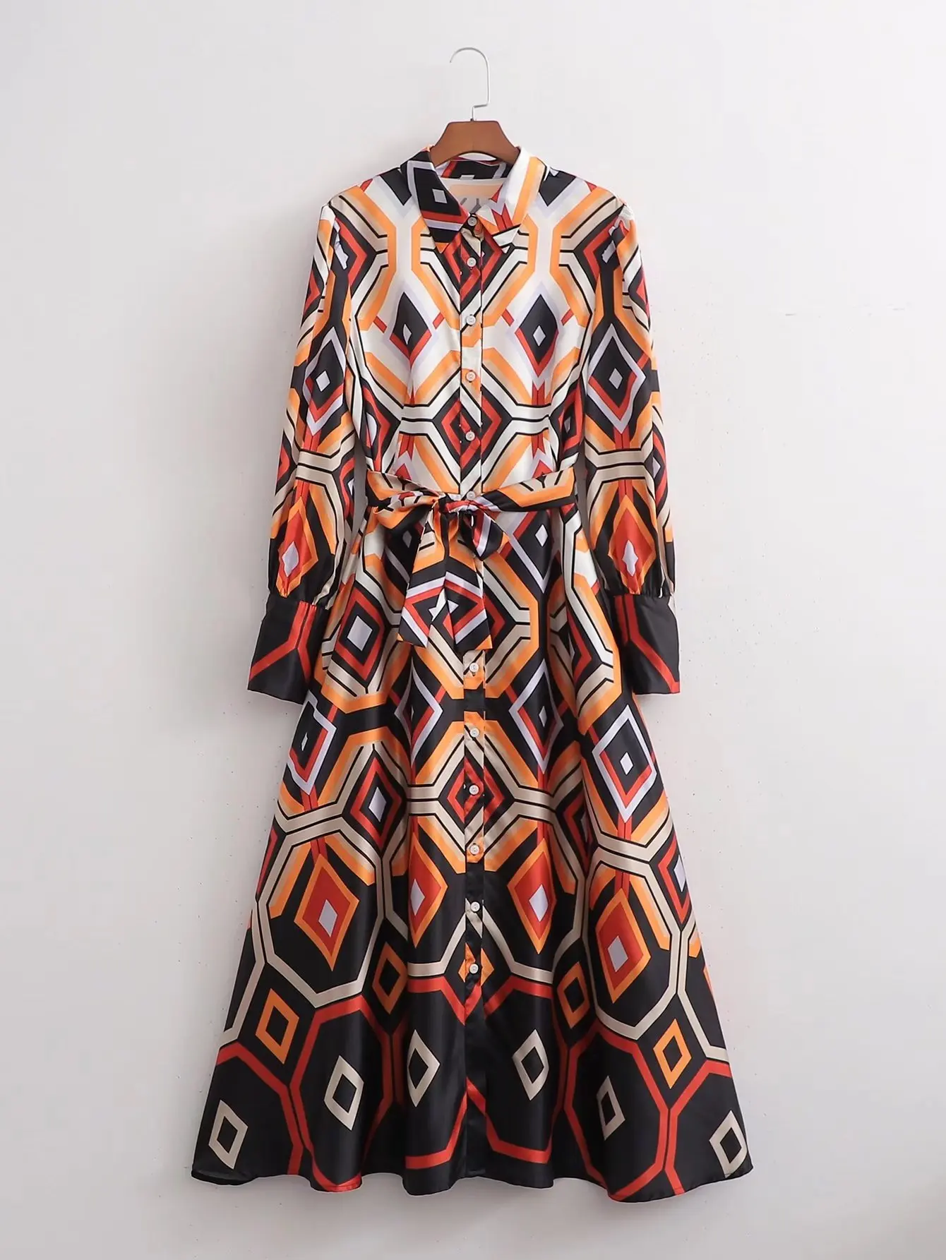 

2022 Fashion Lapel single breasted waistband slim dress