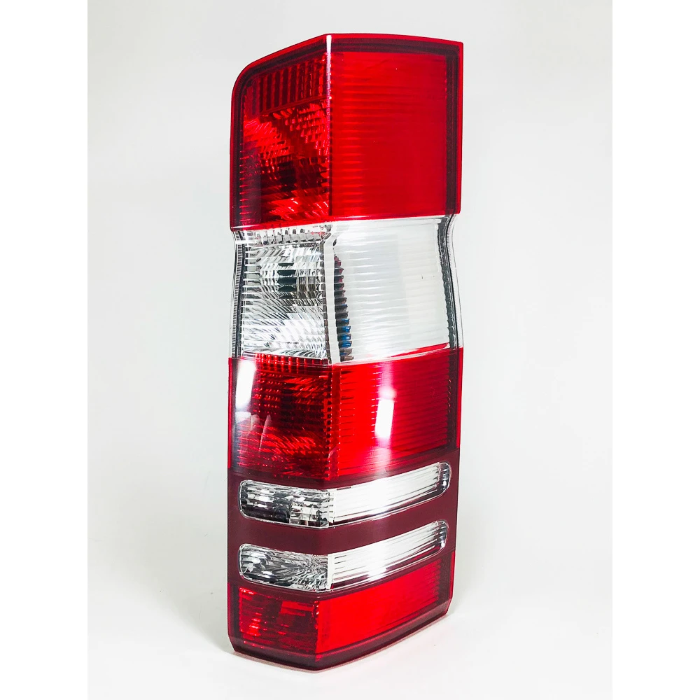 Задний фонарь спринтер. Задний фонарь спринтер 515. Фонарь задний левый мерседес спринтер. Фонарь задний левый мерседес спринтер. Фонарь задний sprinter 901.