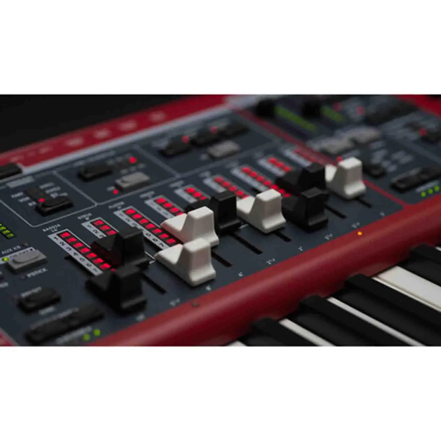 

Профессиональная клавиатура с рабочей станцией Nord stage 3