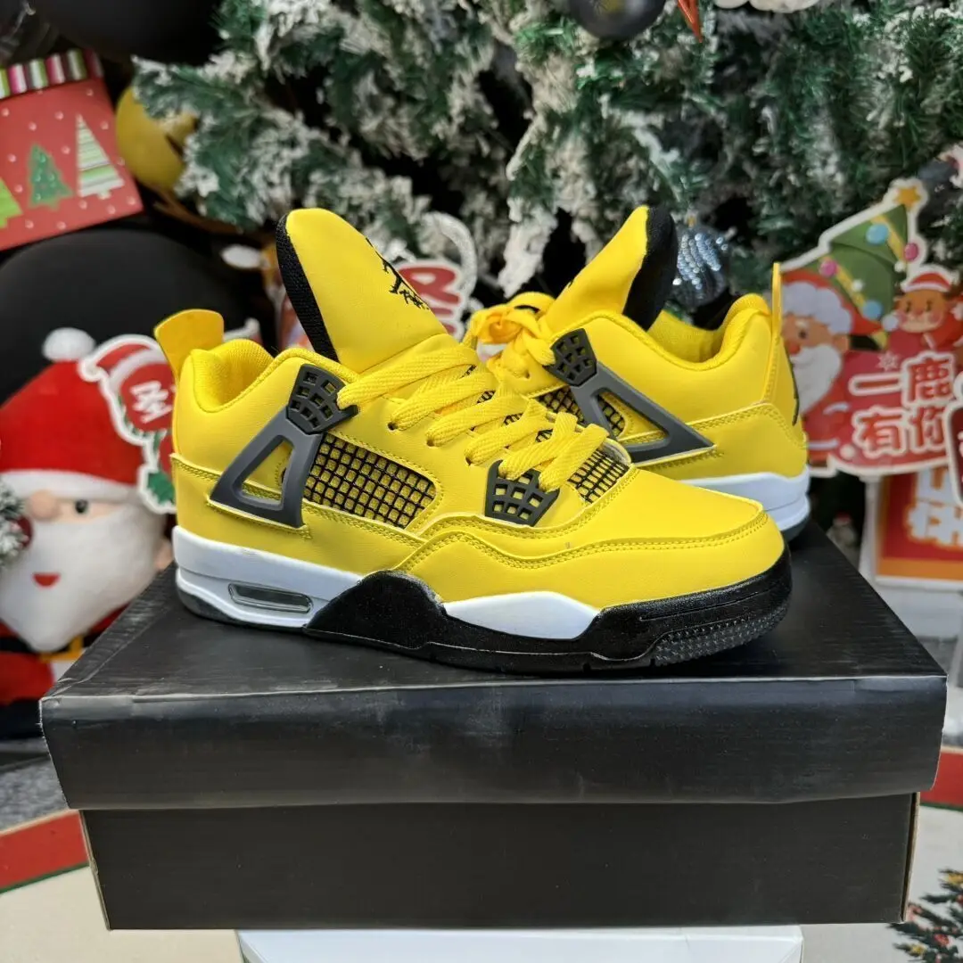 Кроссовки Nike Air Jordan 4 В Соотношении 1:1