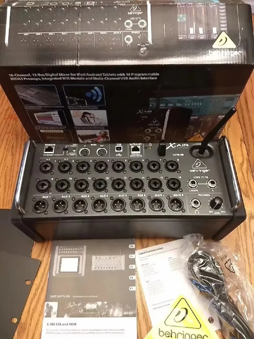 НОВЫЕ ПРОДАЖИ Behringer X Air XR18 18-канальный цифровой микшер с планшетным управлением