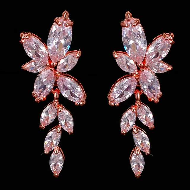 Кристалл лист. Подвески сваровски cut. Искусственные минералы примеры. Подвеска листик с кристаллами. Подвеска листик с кристаллами.