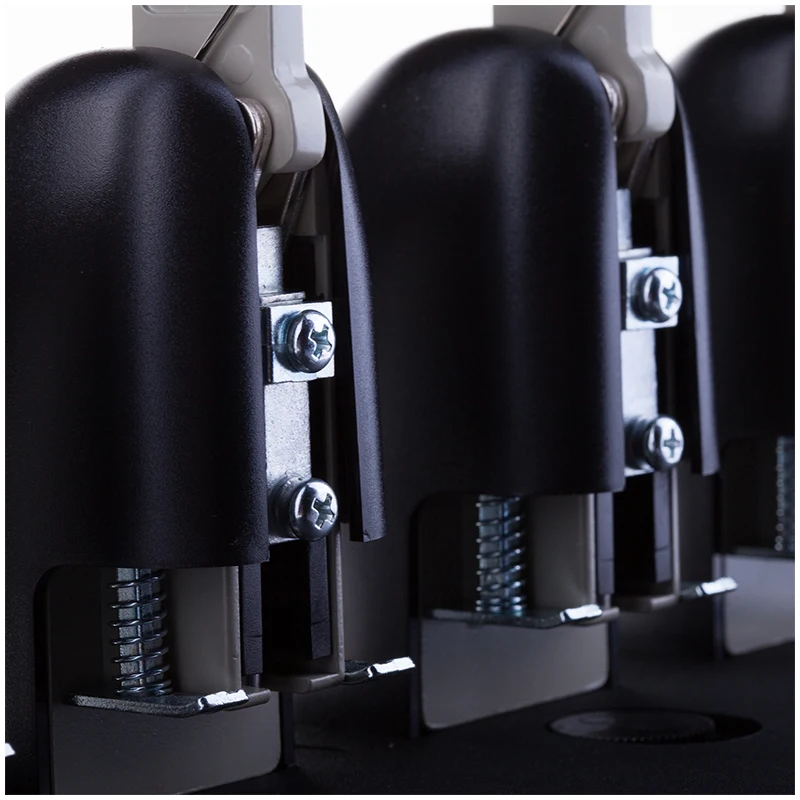 Рисунок 2 - KW-trio Дырокол мощный на четыре отверстия 150 л