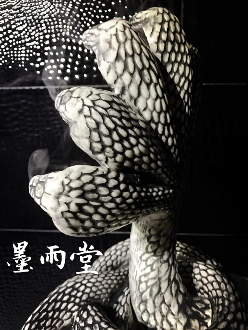 

Spot NEIGHBORHOOD FUCT seven-headed snake incense burner NBHD ultra-limited black/white joint model