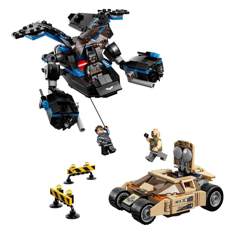 Конструктор LEGO DC Super Heroes Бэтмен против Банеи погоня в тумблере (76001)