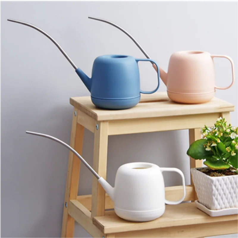 

Long beaked watering pot Household watering tools Horticulture potted watering pot