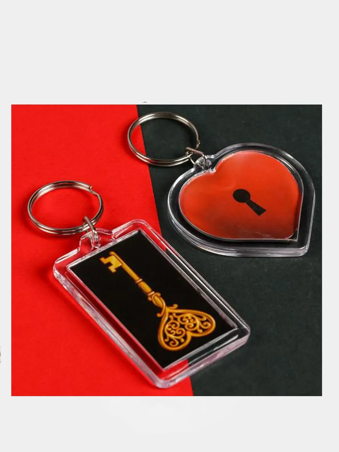 парные брелки для друзей. парные брелки. брелок love is. брелок love. новые брелоки пара.