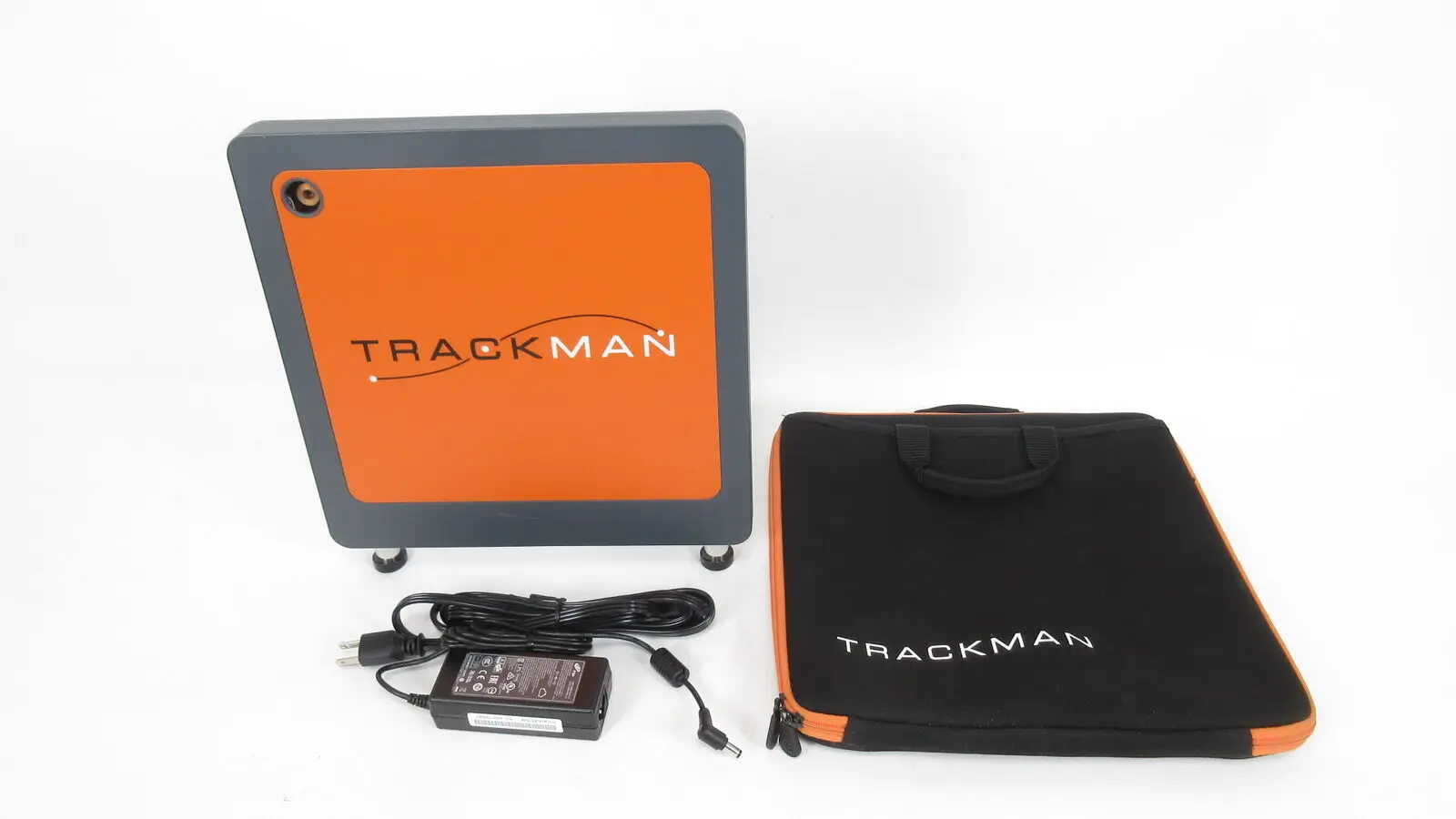 

Новый монитор симулятора запуска Trackman 4