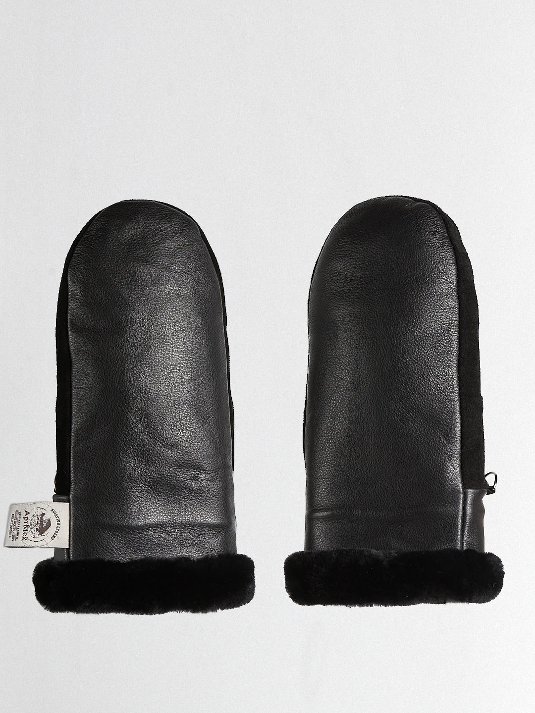 Шуба овчина керли. Шуба mango молочная овчина. Ковер из овчины. Шуба алеф скандинавская овчина. Овчина отзывы.