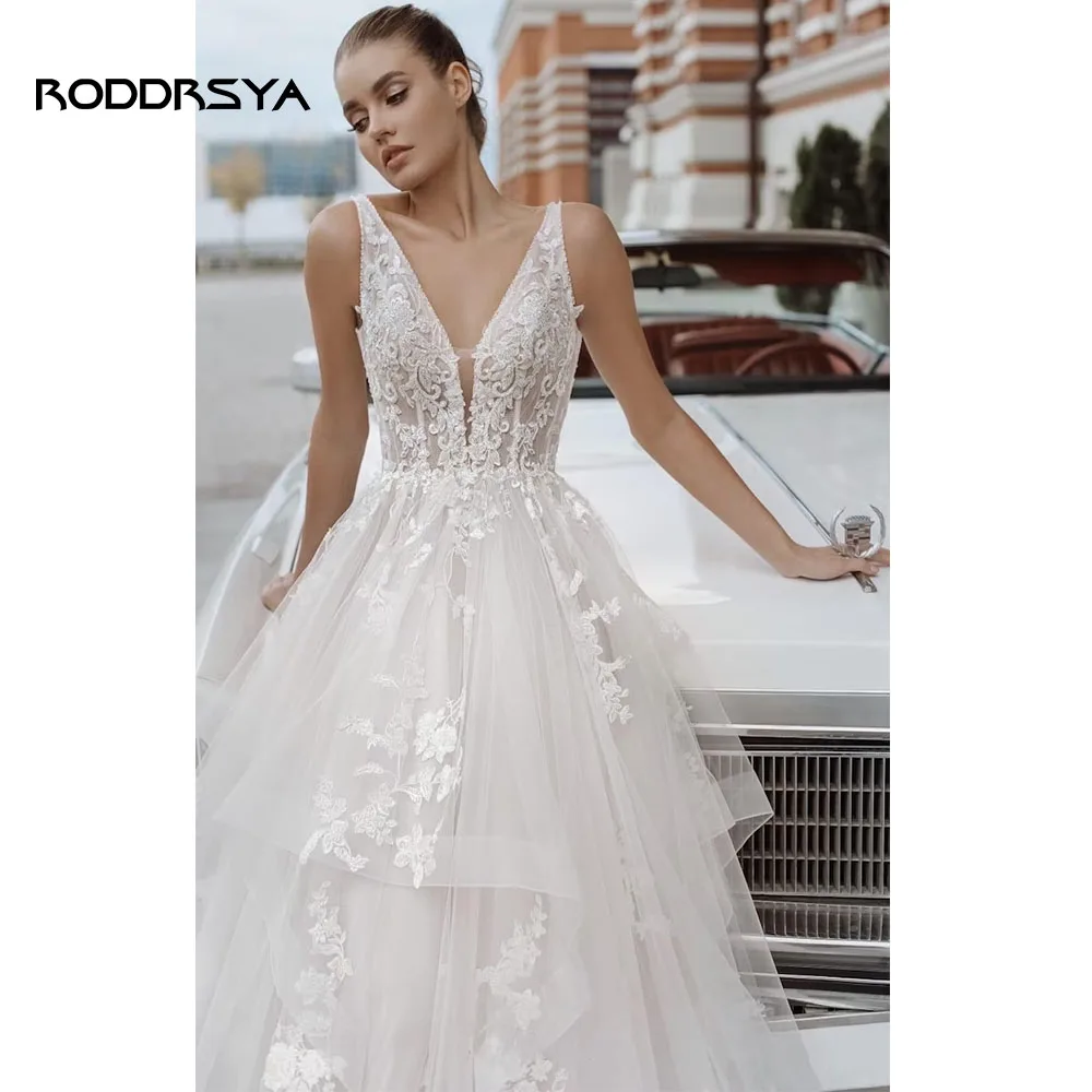 Рисунок 2 - Женское свадебное платье RODDRSYA