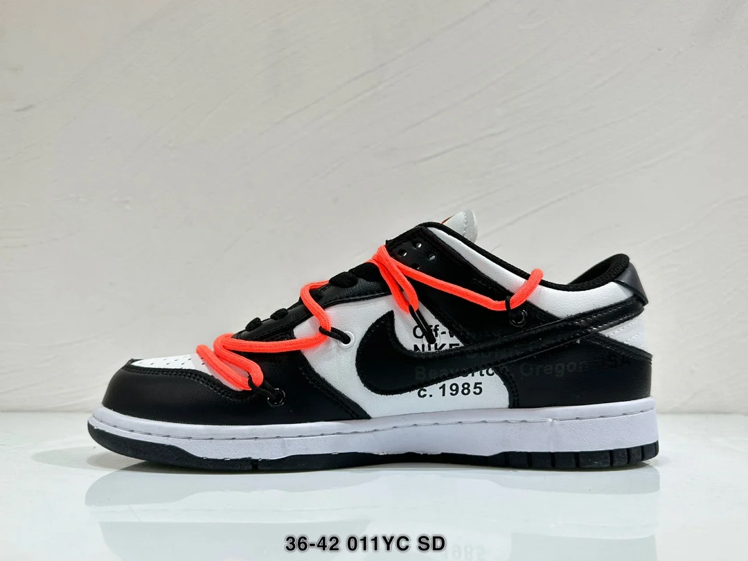 В наличии 24 часа доставкабольшой брендКроссовки