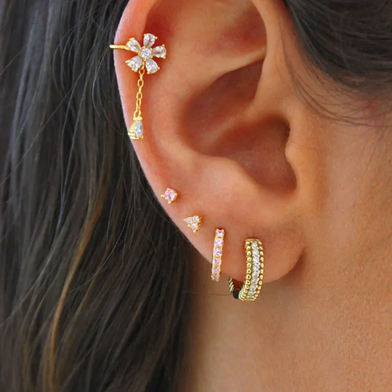 

1PC Korean Fashion Stainless Steel Zircon Ear Piercing Earring Exquisite Geometry Ear Stud Cartilage Earring Body Jewelry New In