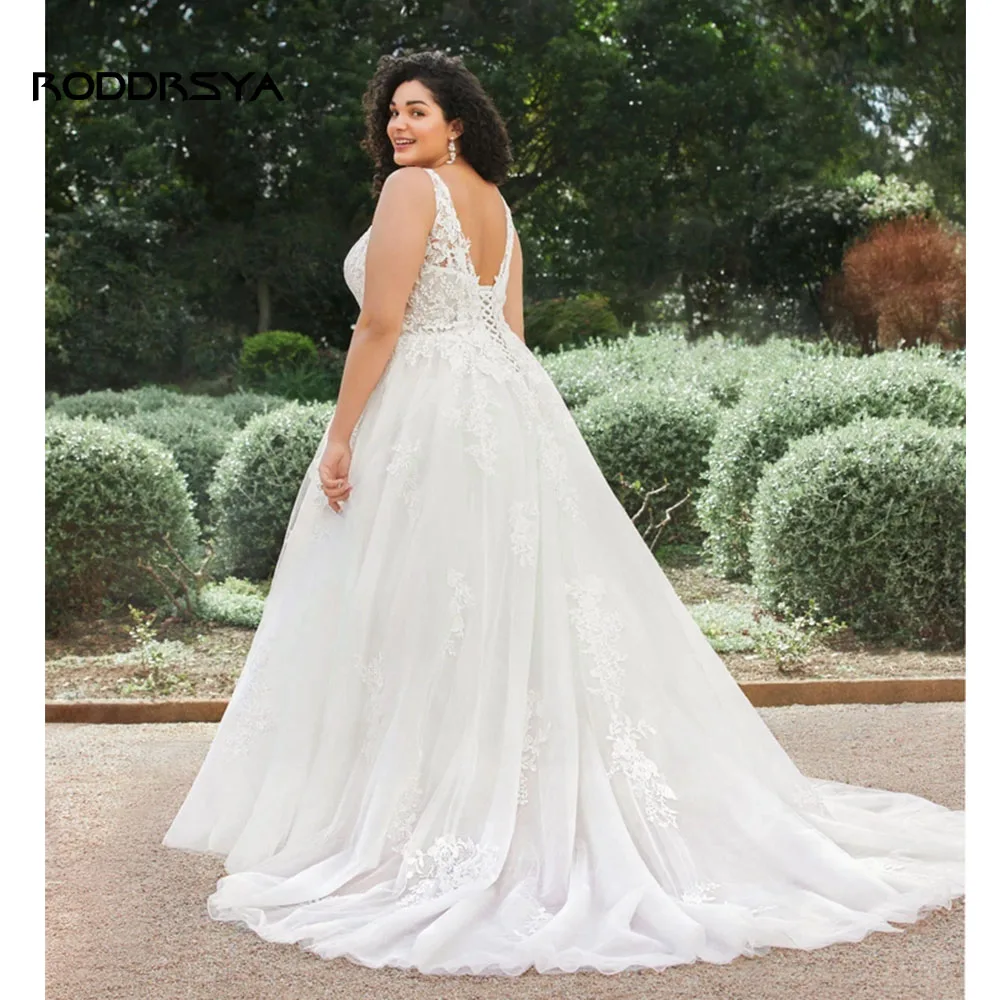 Рисунок 2 - Женское свадебное платье с V-образным вырезом