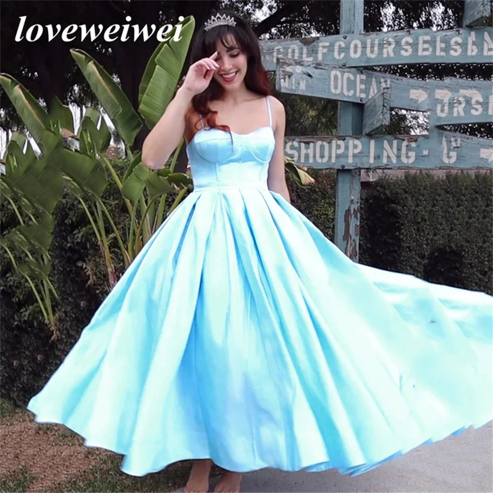 Сексуальное вечернее платье без бретелек длинное светло-голубое для выпускного