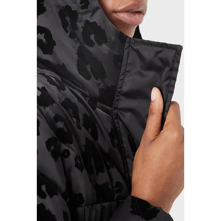 Рисунок 3 - Пальто женщин пальто 6ЛТБ16 ТН05З