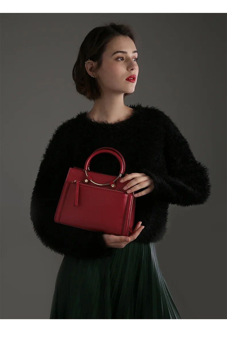 

DICHOS 2022 trend Women Handbag ladies Vintage hand bag Women Shoulder bags femle Messenger Bag