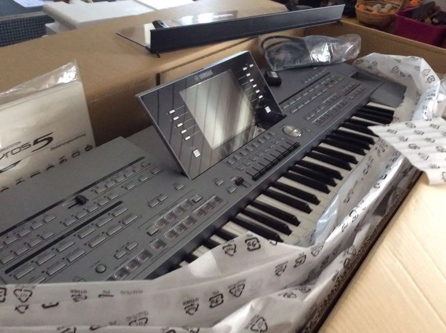 

100% Best Quality Buy 2 Get 1 Free ty-ros 4/5 61-key W0rkstation Electric Keyb0ard Upright Piano Digital Multilayered Machine 9U