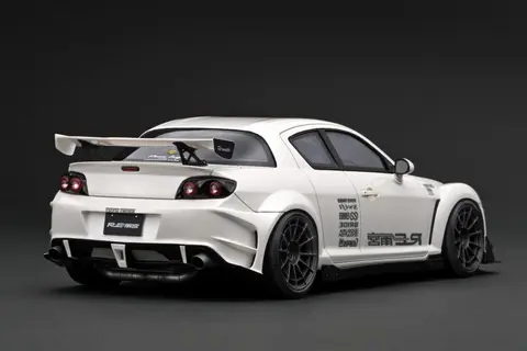 Модель зажигания Mazda RE Amemiya жемчужно-белого цвета 1/18  RX-8 (SE3P)