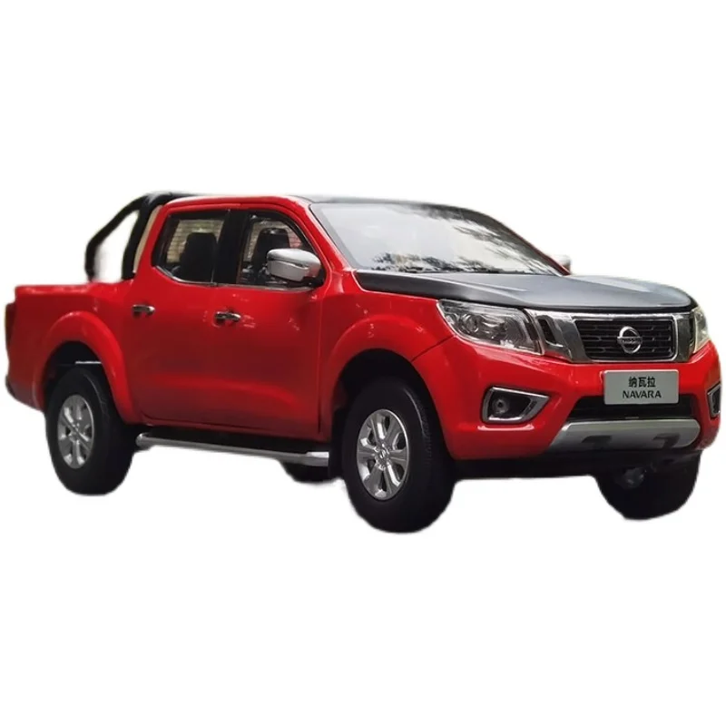 

1/18 Scale Red NAVARA Off-road Vehicle Pickup Die cast Car 1:18 diecast model cars