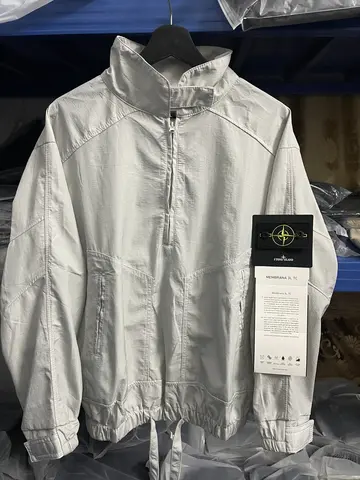 Island jacket shop