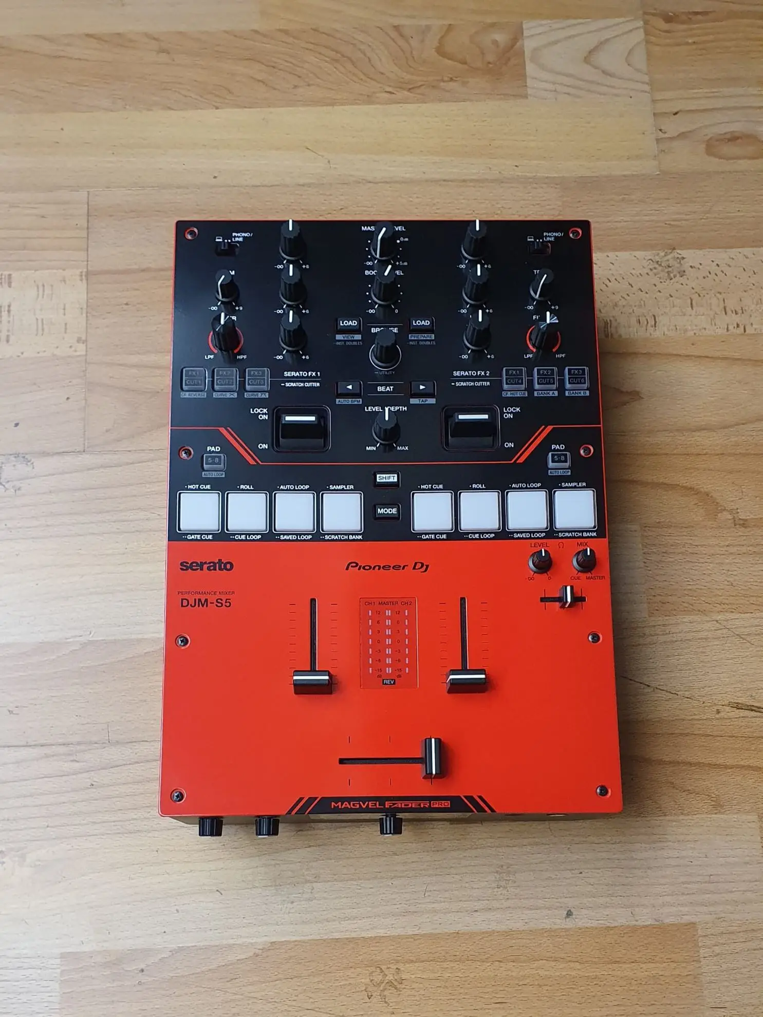 

POSITIVE@ DJ DJM-S5 - Scratch-Style-DJ-Mixer