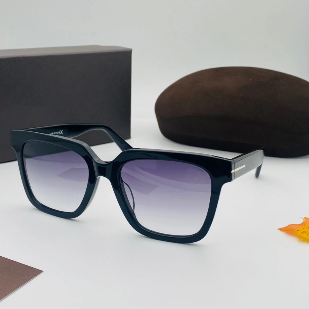 

Sunglasses For Women Men Summer 952 Style Anti-Ultraviolet Retro Plate Square Full Frame Fashion Glasses Random Box