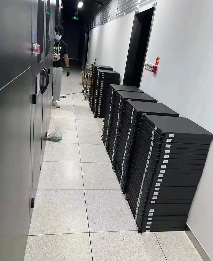 

Jasminer X4-1U 520mh/s 240w ETC miner Low Power 180 дней гарантии, Акционная цена