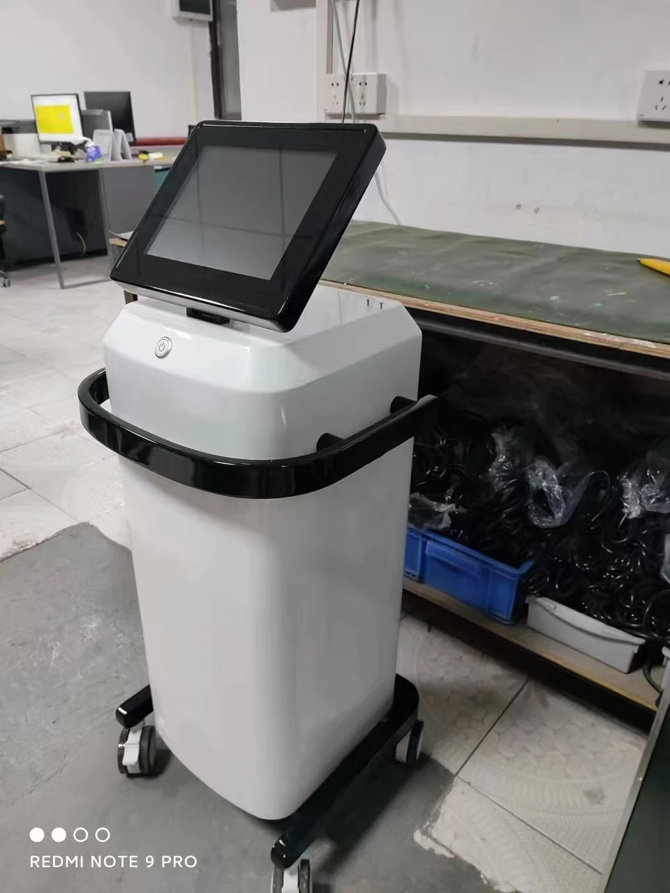 Фотоаппарат для фотосъемки с 2 ручками