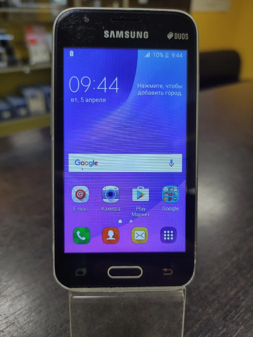 Смартфон Samsung Galaxy J1 Mini SM-J105H Б/У (4&quot (800x480) TFT/8ГБ/1ГБ/5МП/1500mAh/2SIM/Android 5.1)