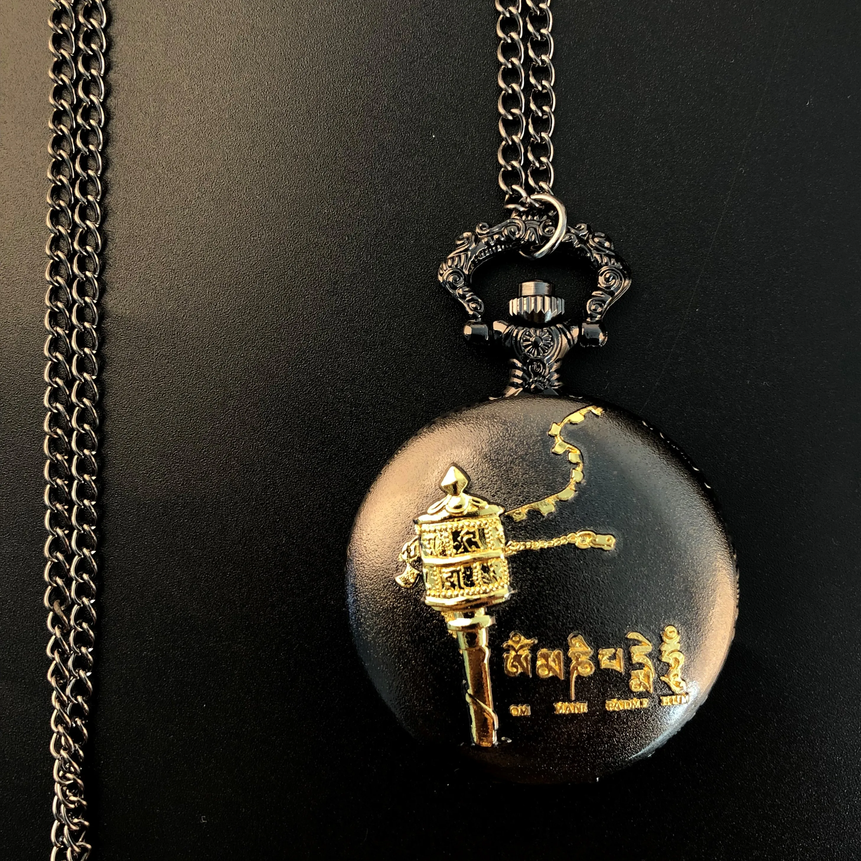 Рисунок 6 - Часы наручные для мужчин и женщин