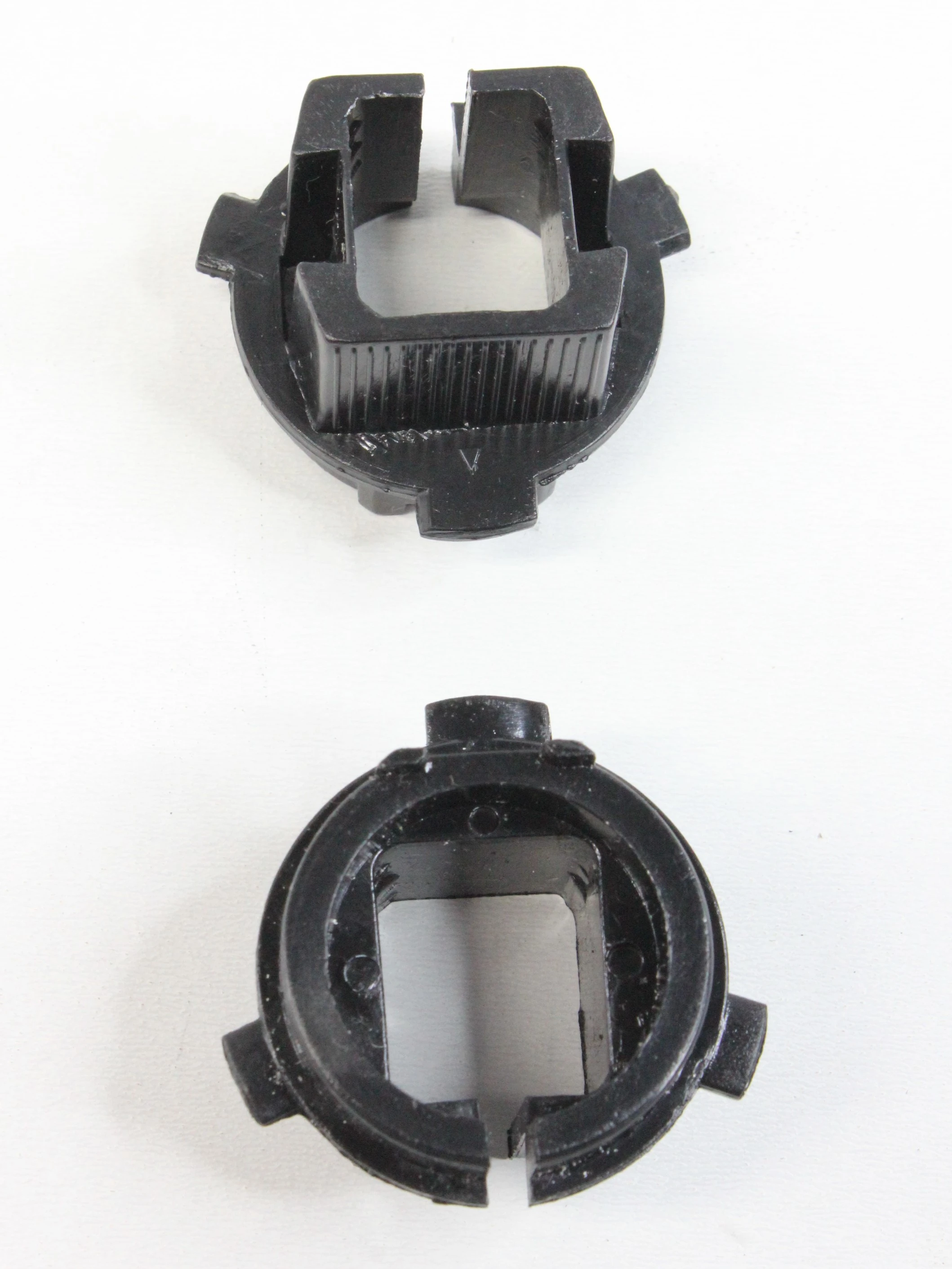 адаптер для лампы h7 шкода фабиа 2009. переходник н7. переходник н7. переходник на h7 led hyundai santa fe. переходник н7.