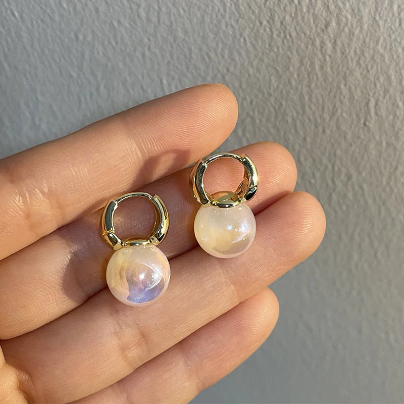 

Fashion 2022 New Cute Pearl Studs Earrings For Women Girls Circle Eardrop Minimalist Tiny Flower Hoops Wedding Jewelry Gifts