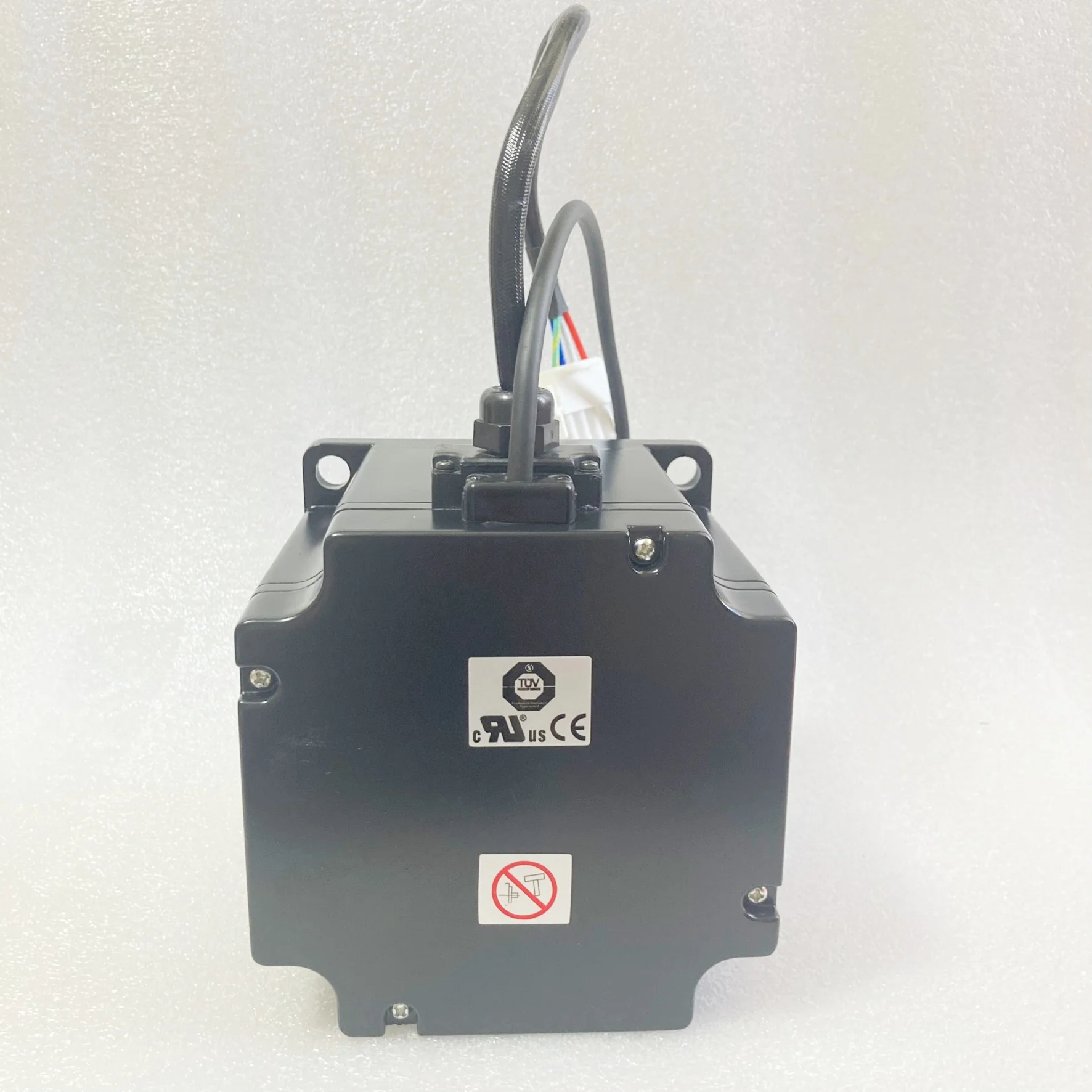 Новый семейный серводвигатель переменного тока 200 в 1500 Вт