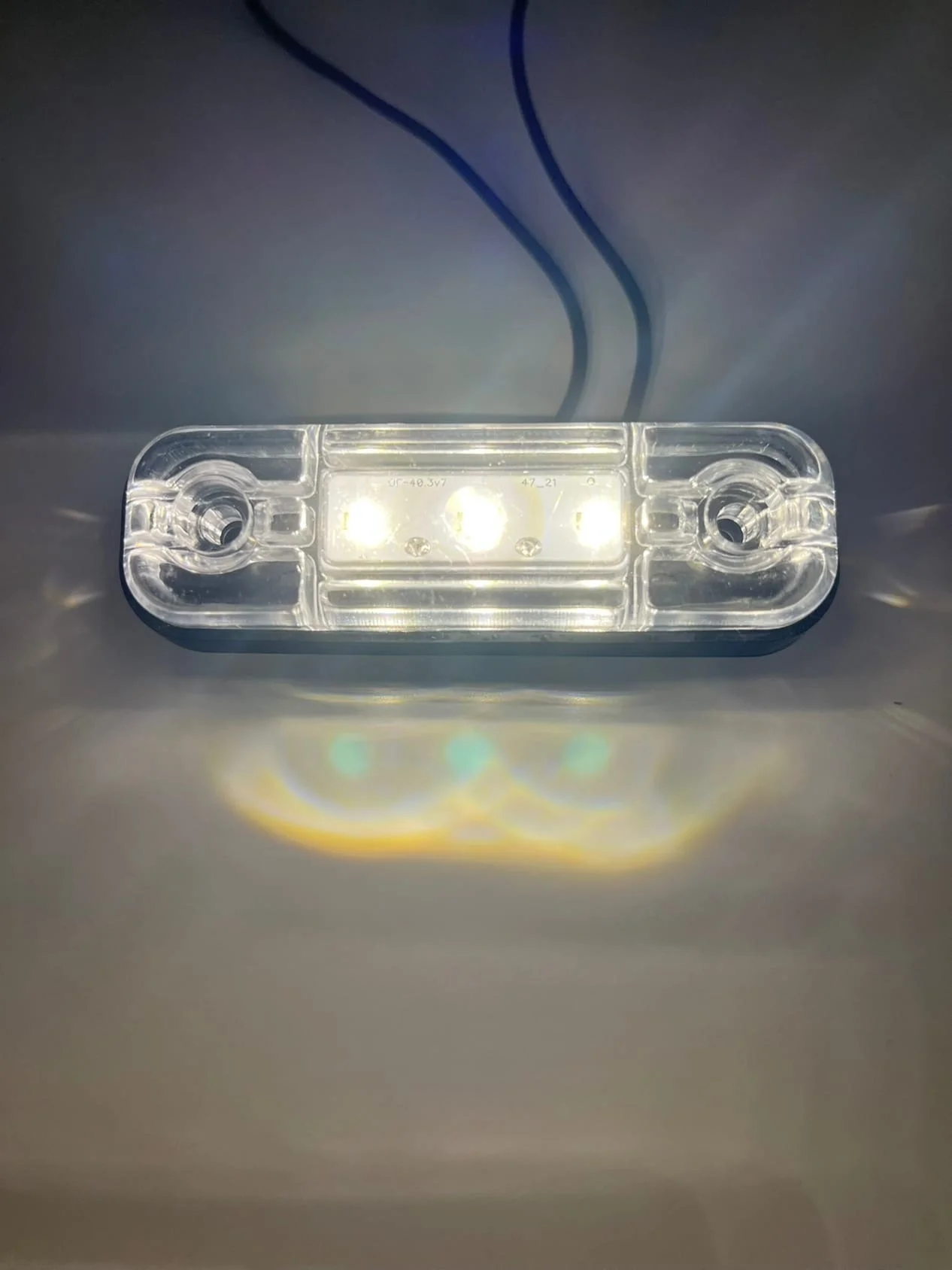 ШОК ЦЕНА! Габаритный огонь для грузовика прицепа фуры. ОГ-40 БЕЛЫЙ ЖЕЛТЫЙ КРАСНЫЙ