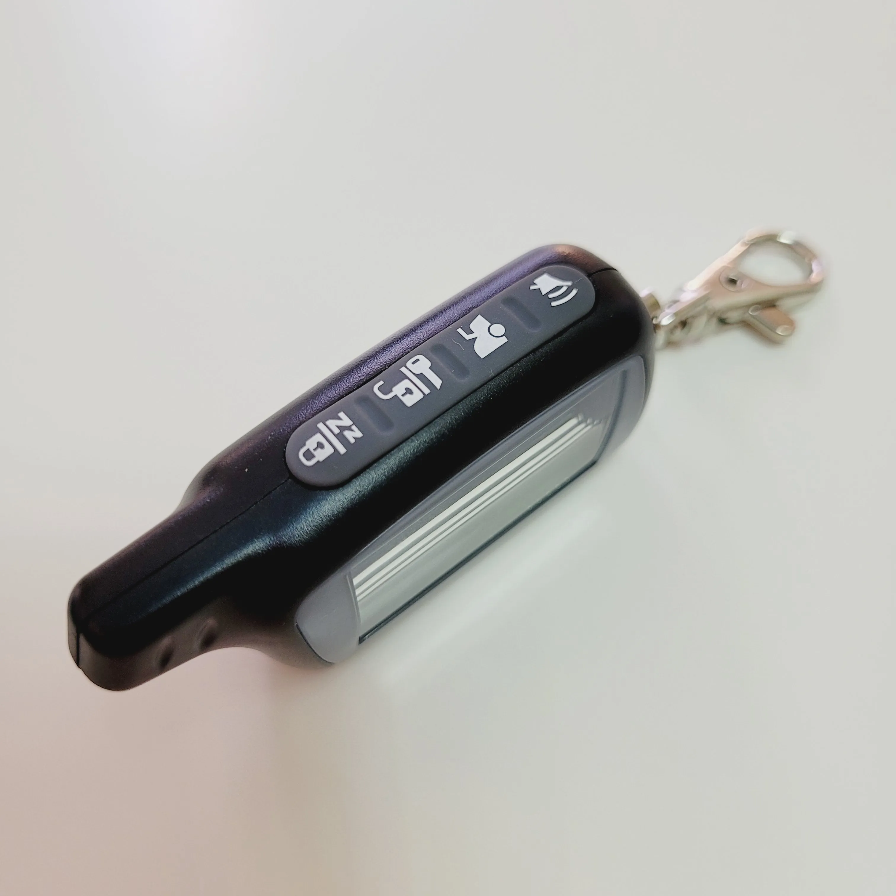 Серебряная звезда металл. Брелок bmw x5. Слоник брелок стеклянный. Брелок томагавк х5. Пульт tomahawk x5.