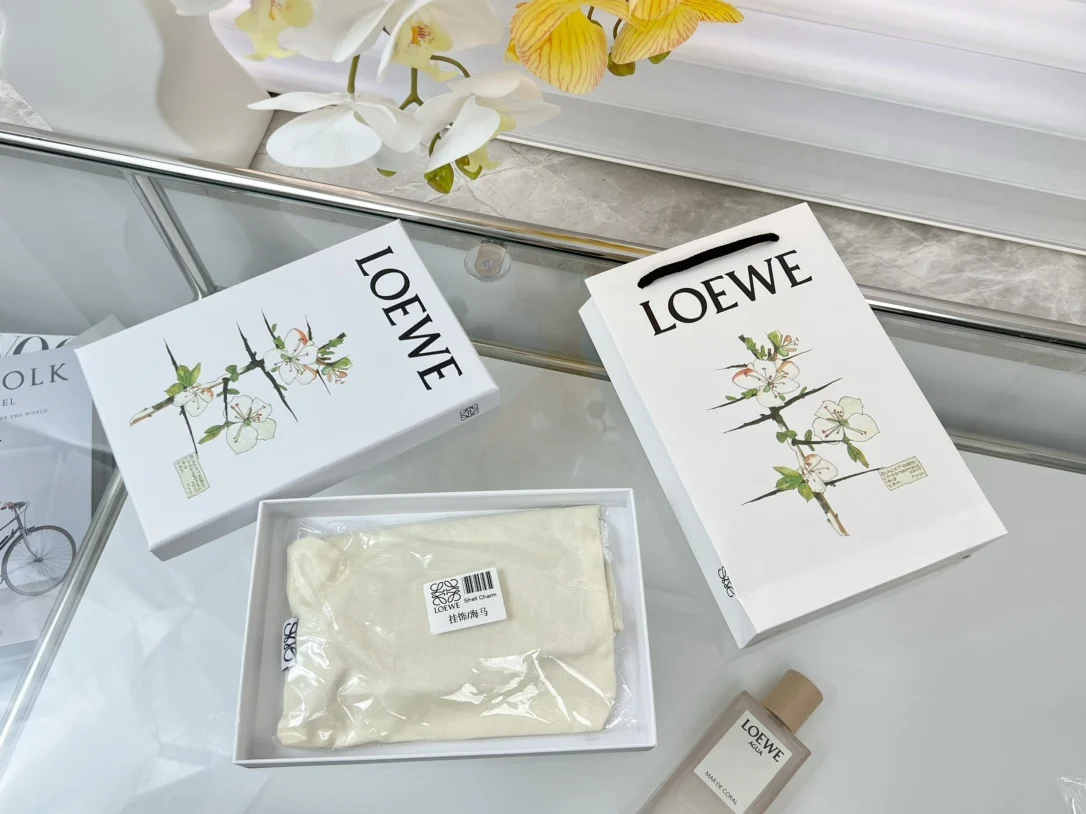 точная копия 1:1 Loewe Приостановить