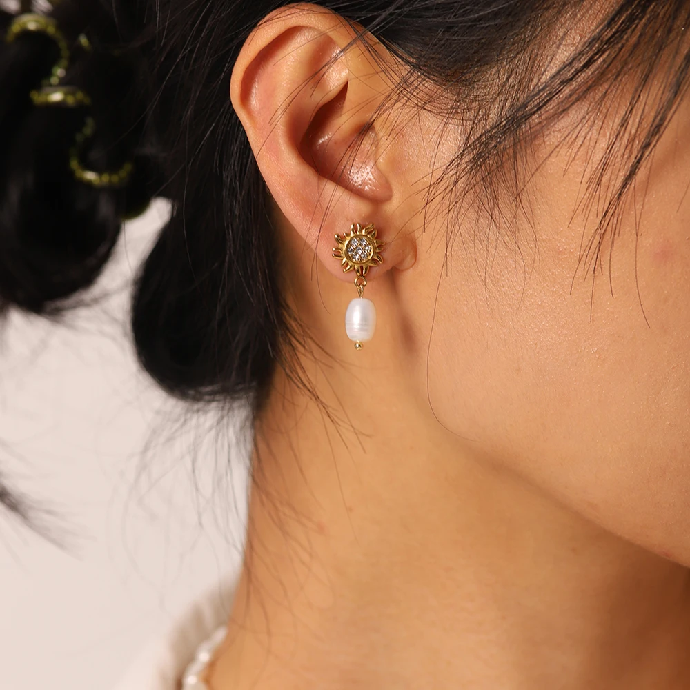 Серьги-гвоздики с пресноводным жемчугом из нержавеющей стали