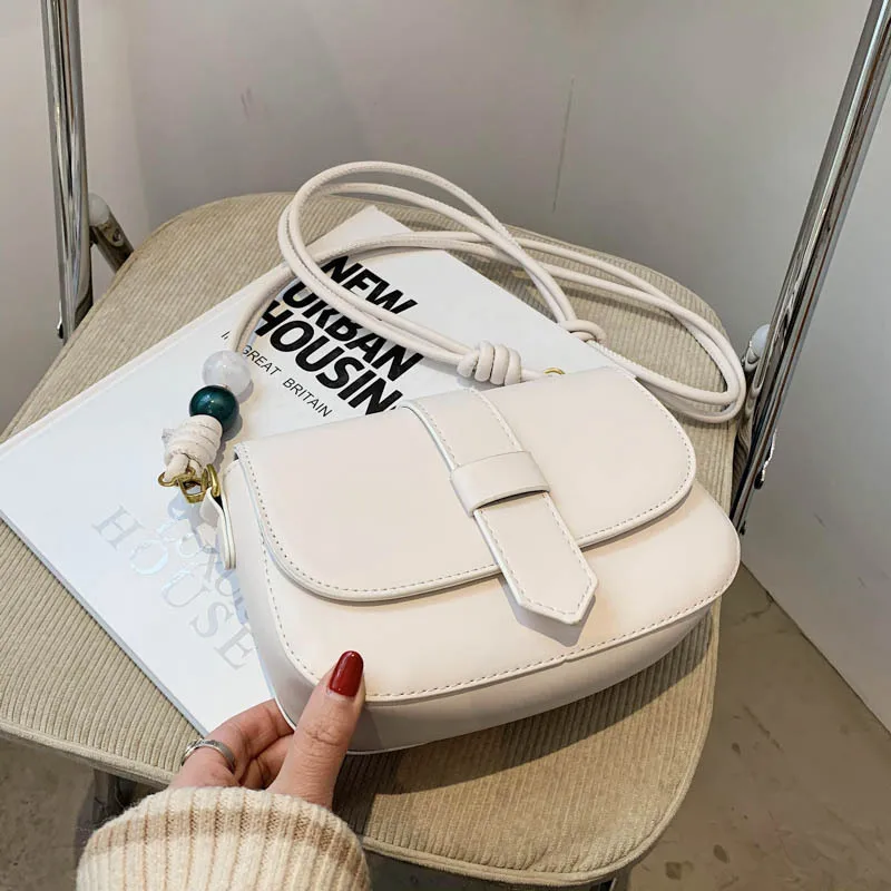 

2022 Summer new Korean Version of High-quality Women's bag Fashion Trend Texture Women's Shoulder Messenger Small Square bag