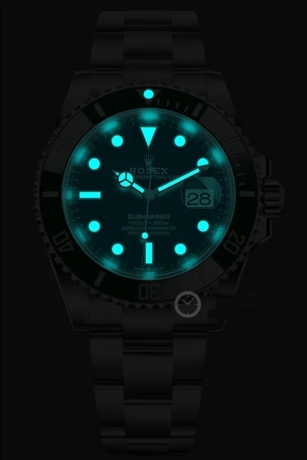 Часы наручные механические Rolex Submariner серии M126610LV-0002